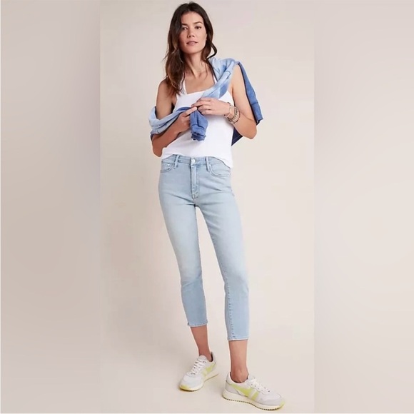 Mother Jeans The Looker Crop in Swimming Pool Sunday Size 26 Light Wash Denim - Picture 1 of 14